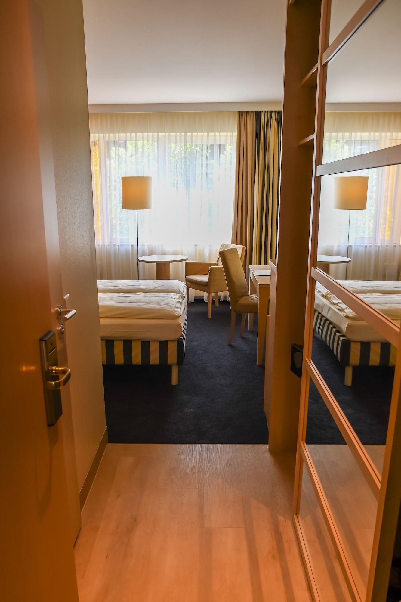 Relexa Hotel Ratingen City Zewnętrze zdjęcie