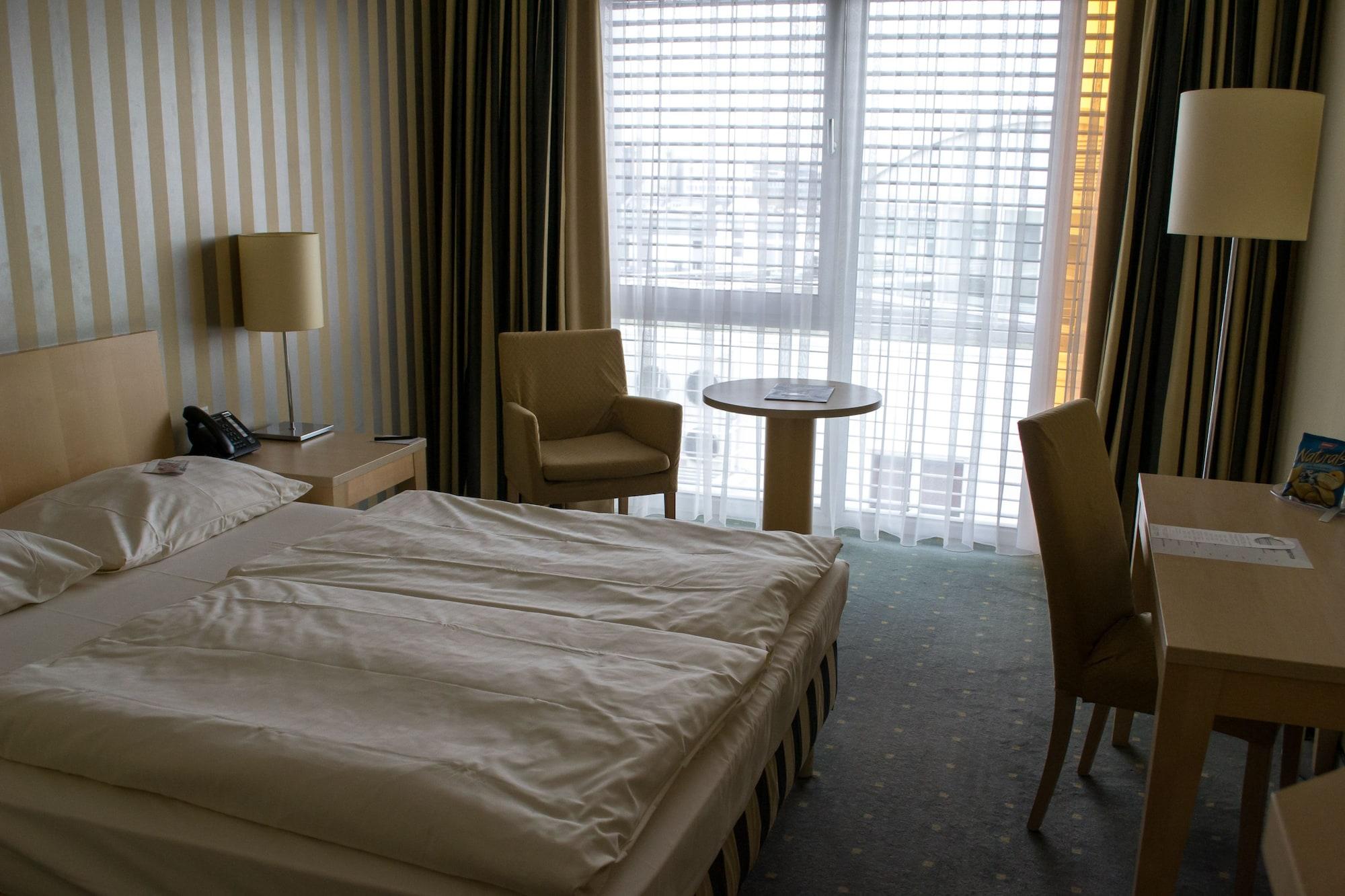 Relexa Hotel Ratingen City Zewnętrze zdjęcie