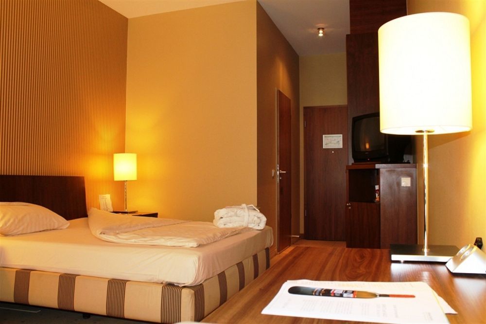 Relexa Hotel Ratingen City Zewnętrze zdjęcie
